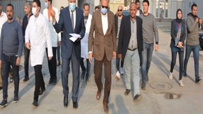 محافظ القليوبية يتفقد مستشفى القناطرالمركزي وغرب شبرا الخيمة..صور