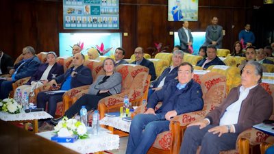 وزيرا البيئة والبترول يفتتحان أول محطة معالجة ذكية