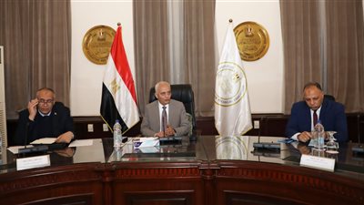 حجازي يطالب وكلاء الوزارة بمنع الغش والتسريب في الاعدادية