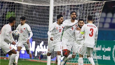 كأس الخليج.. منتخب البحرين يفوز على قطر بثنائية