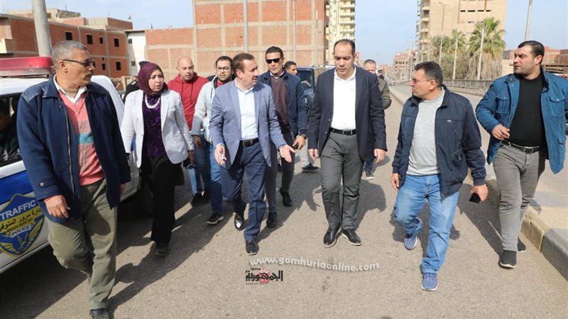 محافظ المنوفية خلال