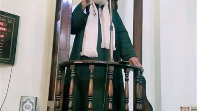 أعضاء المنظمة العالمية لخريجي الأزهر يؤدون خطبة الجمعة بالمنيا