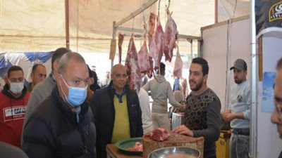 الهجان يتفقد المشروعات الخدمية ومعرض اهلا رمضان بشبرا الخيمة