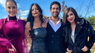 برفقة أبطال المسلسل.. مروة الأزلى تتألق من كواليس 