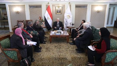 عبدالغفار :المستشفيات الجامعية تسعى إلى تحقيق إستراتيجية الدولة