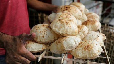 غرفة الحبوب تشيد بتوفير الخبز البلدي لغير حاملي البطاقات التمويني