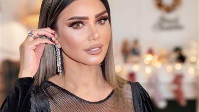 ملامح هادئة ومكياج ناعم.. أحدث ظهور لـ إيناس عز الدين .. شاهد