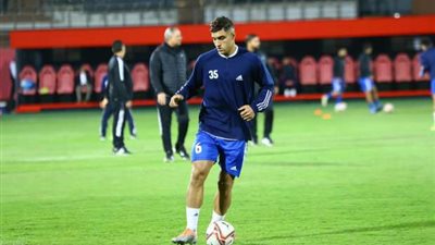 مدافع سموحة يكشف موقفه النهائي من العودة للزمالك