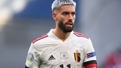 بعد رحيل ديباي.. البلجيكى يانيك كاراسكو على اعناب برشلونه