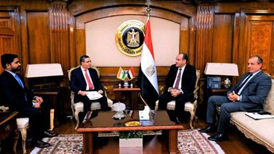 أحمد سمير: فرص كبيرة أمام دوائر الأعمال الهندية للاستثمار في مصر