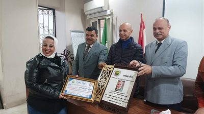 نقابة الصيادلة تكرم الكوادر الطبية المتميزة بصحة الشرقية
