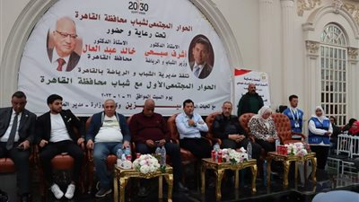 صبحى يوجه بتوفير مقر دائم لنموذج محاكاة مجلس الشيوخ