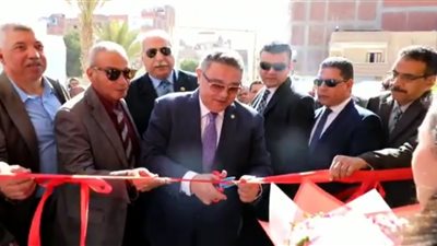 وضع إكليل الزهور على النصب التذكاري و إفتتاح توسعات مدرستي زينب