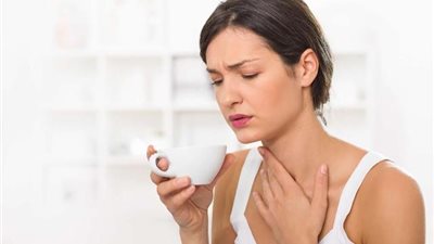 منها صعوبة البلع.. علامات تشير إلى الإصابة بسرطان المريء