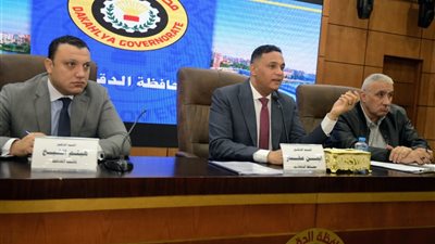 سرعة الانتهاء من مراجعة ملفات تقنين أملاك الدولة بالدقهلية