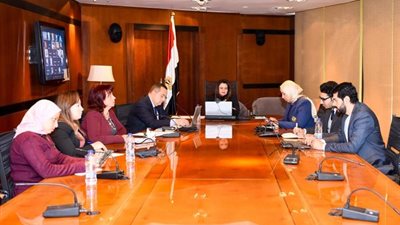 وزيرة الهجرة تلتقي أعضاء ورموز الجالية المصرية في لبنان وسلطنة عمان