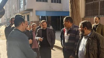 عميد طب الزقازيق يتابع كفاءة المولدات الكهربائية بالمستشفيات