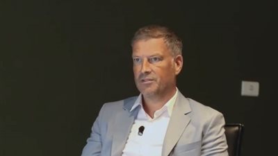 اتحاد الكرة يطالب كلاتنبرج بقيمة الشرط الجزائي بعد تقديم إستقالته