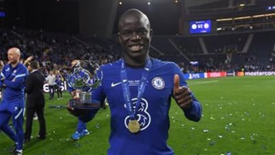 كانتي يبتعد عن النصر السعودي ويقترب من تجديد عقده مع تشيلسي