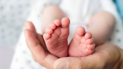 ولادة طفل على متن طائرة!