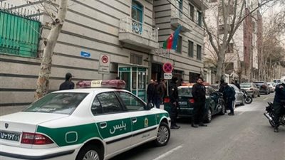الجالية الأذربيجانية بالدول العربية تدين الهجوم على سفارتهم بإيرا