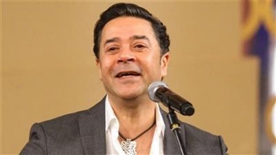 مدحت صالح: تامر حسني فنان شامل عمل كل حاجة في الفن ومُحب لعمله