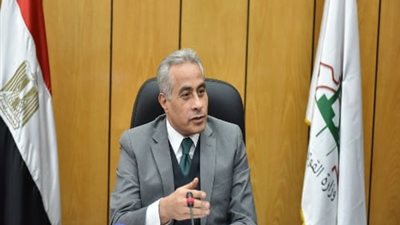 برواتب من ٣٠٠٠ جنيه..القوى العاملة بالوادى الجديد توفر فرص عمل