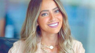 هند عبد الحليم تعاني الإدمان في 