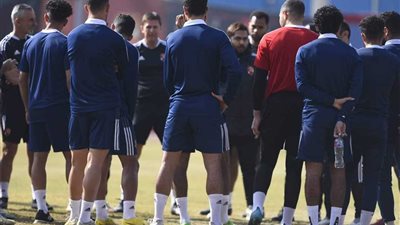 الأهلي يتلقى دفعة قوية بشأن الثلاثي المصاب قبل مواجهة أوكلاند