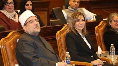 وزيرا الثقافة والأوقاف يشهدان انطلاق مؤتمر الترجمة عن العربية