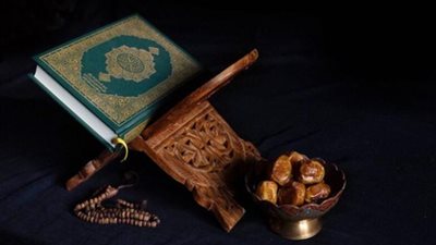 قول العلماء فى الاستعاذة قبل القراءة فى الصلاة وخارجها