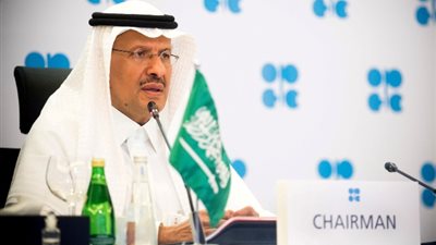 وزيرالطاقةالسعودي:المملكة ستستثمر تريليون ريال لتوليد 