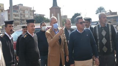 تحرير 520 محضر فى حملة مكبرة يقودها محافظ القليوبية بمدينة بنها