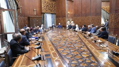 شيخ الأزهر يستقبل أمين عام اتحاد الكتاب العرب