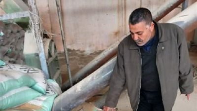 تموين بلبيس يضبط٢٤٠طن مركزات أعلاف وخامات مجهولة المصدر