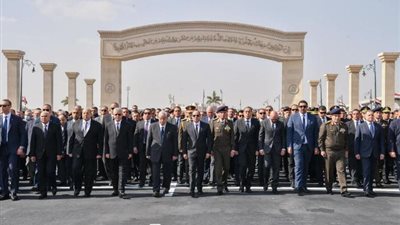 تقدم الرئيس السيسي الجنازة العسكرية للراحل المهندس شريف إسماعيل