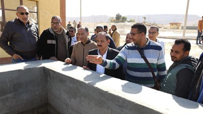 لجنة ثنائية بين مياه أسيوط وممثلي الهيئة بصرف صحي الزرابي