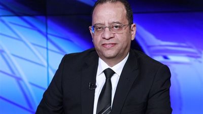 ناقد رياضي يحذر الأهلي من تكرار سيناريو بايرن ميونخ أمام الريال.. فيديو