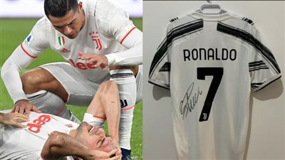 لاعب يعرض قميص رونالدو للبيع في مزاد لصالح ضحايا الزلزال