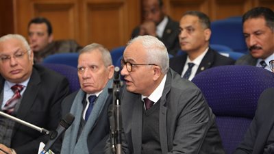 وزير التعليم يستعرض الاستعدادات النهائية للفصل الدراسى الثاني