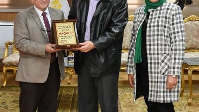 نقيب الزراعيين بالشرقية: نسعى لتخفيف الأعباء وازالة المعوقات