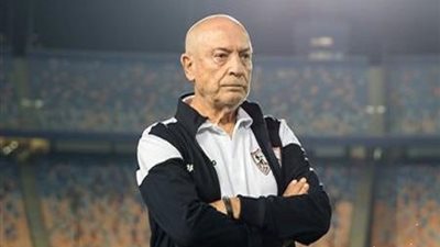 فيريرا يطمئن على ثنائى الزمالك المصاب قبل مباراة شباب بلوزداد