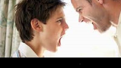 الصلاة _الصوم وسائر الاعمال هل تُبطل بعقوق الوالدين