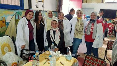 800 مريض بقرية الغار استفادوا من القافلة الطبيةالمجانية