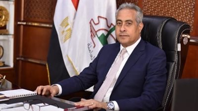 حصر وتدريب وتشغيل ذوي الهمم.. أبرز الحصاد الأسبوعى للقوى العاملة