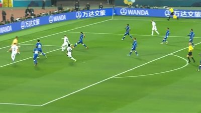 فالفيردى يحرز الهدف الرابع لريال مدريد ضد الهلال السعودى ..فيديو