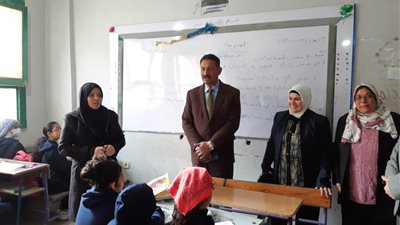 شهادات تقدير لمدرسة القدس بالجيزة والتحقيق مع اللواء التجريبية