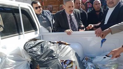 تحرير 19 محضر للمحال التجارية المخالفة ورفع الإشغالات ابوقرقاص