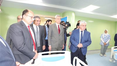 افتتاح المرحلة النهائية لأعمال تطوير مستشفى بدر الجامعي..صور