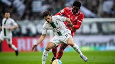 بايرن ميونخ يخسر أمام بوروسيا مونشنجلادباخ 3/2 بالدوري الألماني